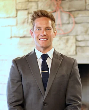 Alex E. Eichhorn image